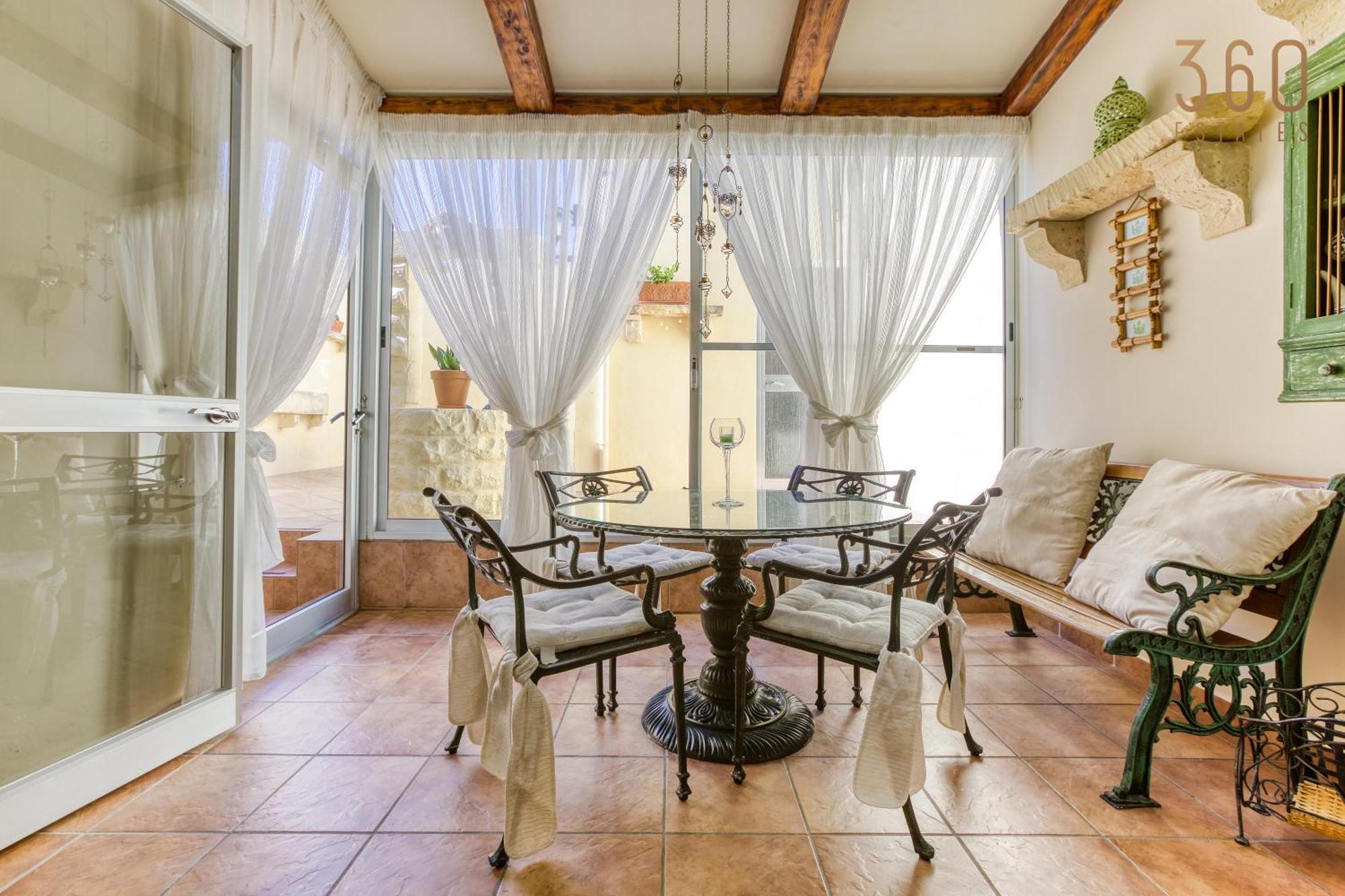 A Lovely 3Br Maisonette In Lovely Town Of Rabat By 360 Estates Extérieur photo